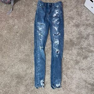 AEO ripped skinny jeans